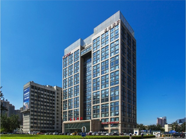 浦东新区垂直提升输送机批发价